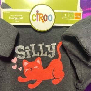 New Circo Long-Sleeve Kitty Bodysuit 6-9M